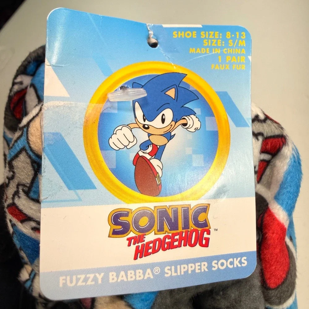 Sonic the Hedgehog Fuzzy Babba Slipper Socks Faux Fur Kids Size 8-13 S/M NEW